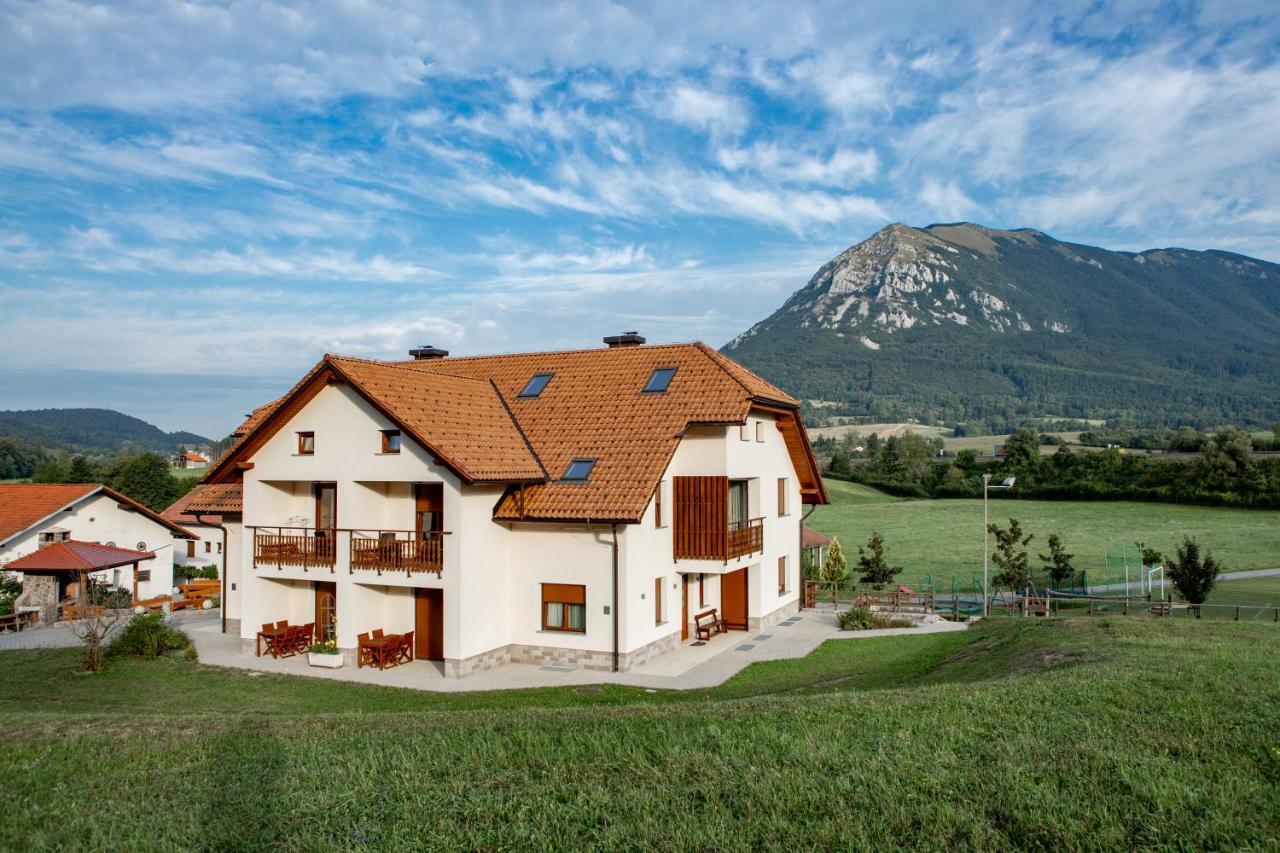 Ekoturizem Hudicevec Hotel Postojna Exterior photo